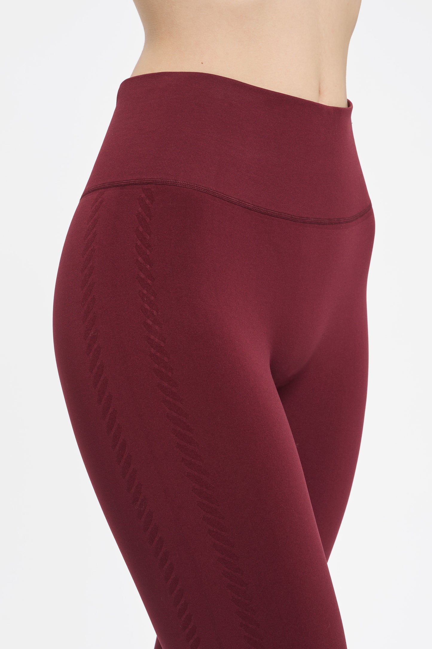 Completo termico - ESSENTIAL - Red mulberry