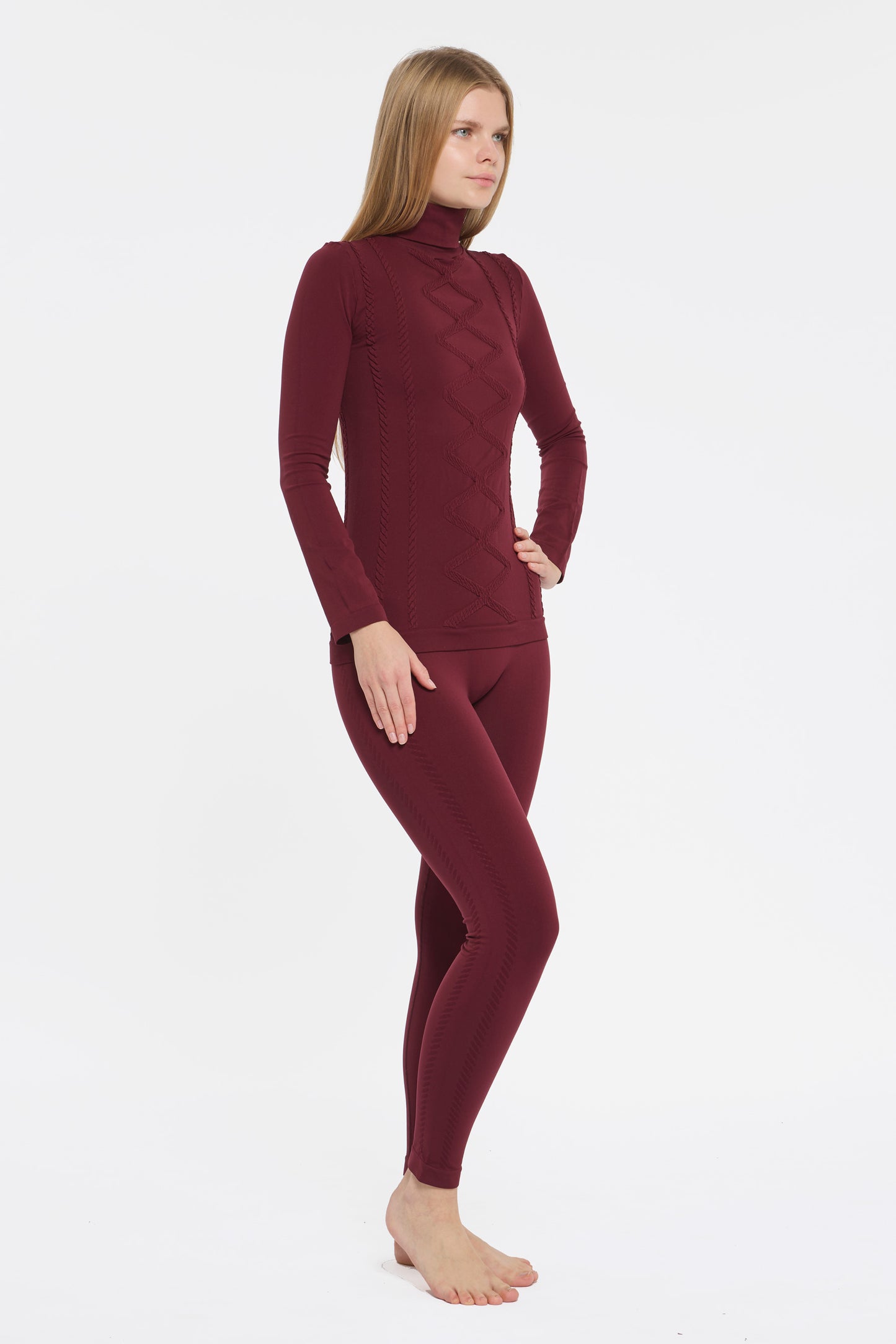 Completo termico - ESSENTIAL - Red mulberry